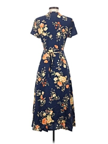 Old Navy Casual Dress (view 2)