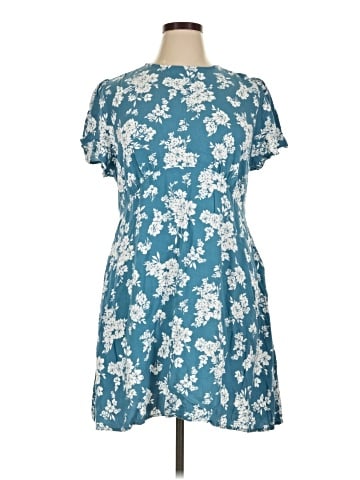 Old Navy Casual Dress (view 1)