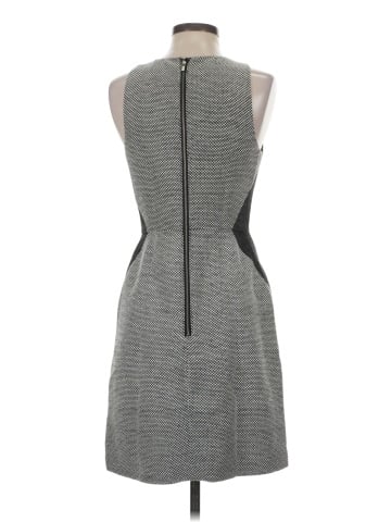 Banana Republic Casual Dress (view 2)