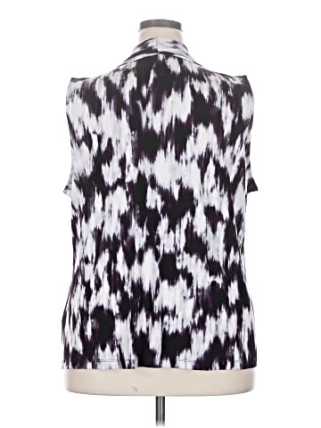 Calvin Klein Sleeveless T-Shirt (view 2)