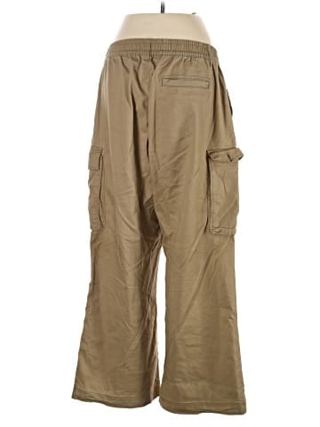 Old Navy Cargo Pants (view 2)