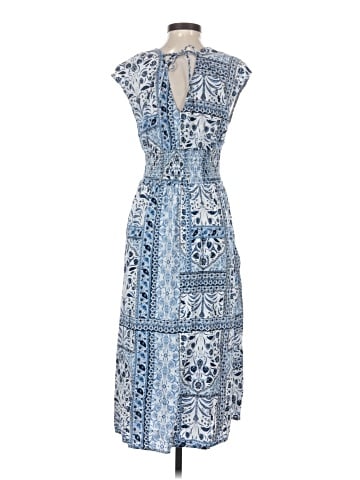 Old Navy Casual Dress (view 2)
