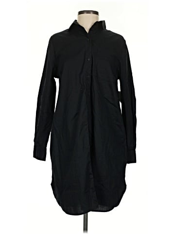 Old Navy Casual Dress (view 1)
