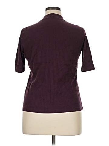 Uniqlo Short Sleeve Turtleneck (view 2)