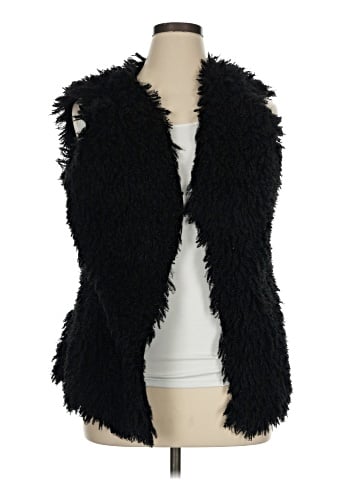 Max Edition Faux Fur Vest (view 1)