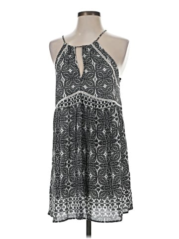 Forever 21 Casual Dress (view 1)
