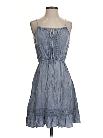 Romeo & Juliet Couture Casual Dress (view 1)