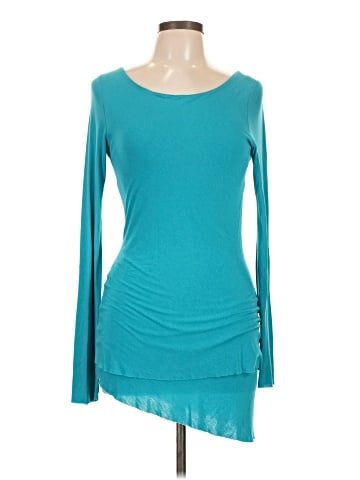 lucy 3/4 Sleeve T-Shirt (view 1)