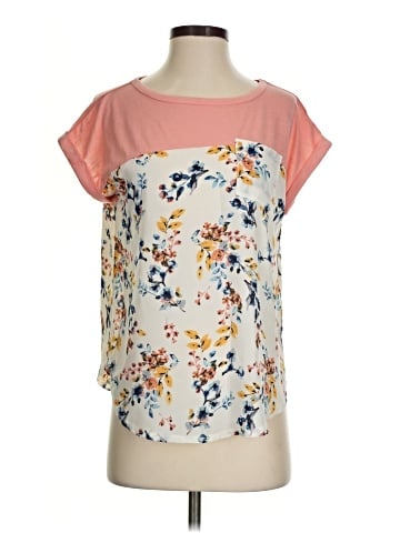 Xhilaration Short Sleeve T-Shirt (view 1)