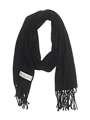 Geoffrey Beene Scarf (view 1)