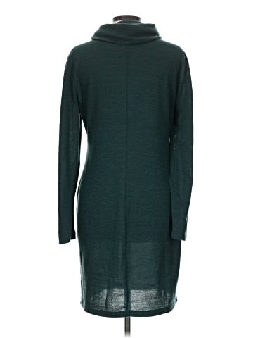 Old Navy Turtleneck Sweater (view 2)