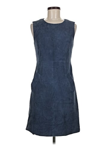 Diane von Furstenberg Casual Dress (view 1)