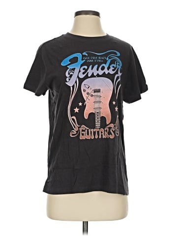 Fender Short Sleeve T-Shirt (view 1)