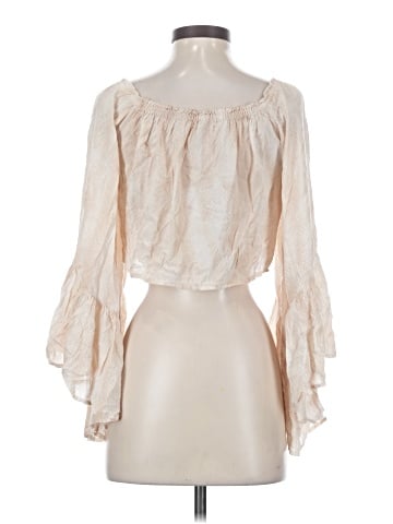 Indah 3/4 Sleeve Blouse (view 2)