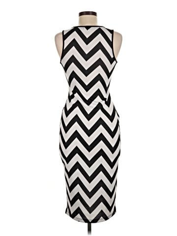 Ruby Rox Cocktail Dress (view 2)