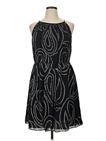 Banana Republic Cocktail Dress (view 1)