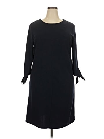 Liz Claiborne Casual Dress (view 1)