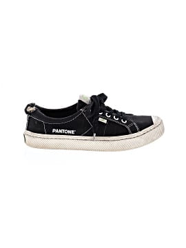 Cariuma Sneakers (view 1)