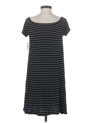Old Navy Casual Dress (view 2)