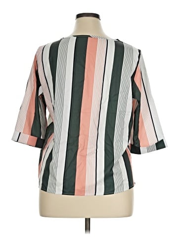 Unbranded 3/4 Sleeve Blouse (view 2)