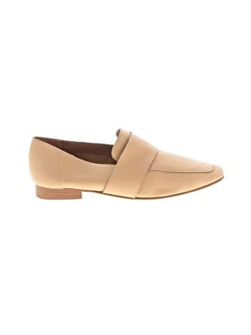 Flattered Flats (view 1)