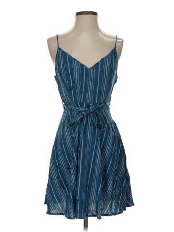 Forever 21 Casual Dress (view 1)