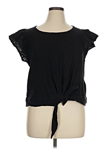 Jane and Delancey Short Sleeve Top (view 1)