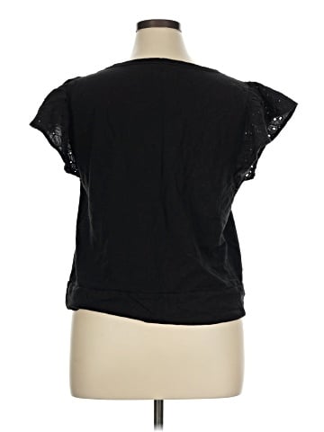 Jane and Delancey Short Sleeve Top (view 2)