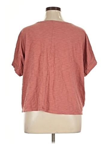 Old Navy Short Sleeve T-Shirt (view 2)