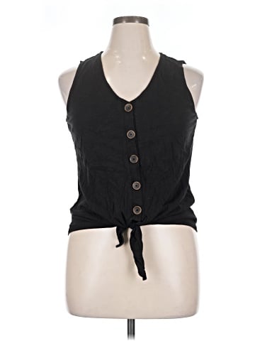 Sanctuary Sleeveless Blouse (view 1)