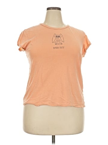 Old Navy Short Sleeve T-Shirt (view 1)