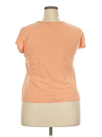 Old Navy Short Sleeve T-Shirt (view 2)