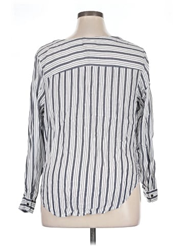 a.n.a. A New Approach Long Sleeve Blouse (view 2)