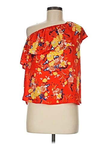 Lily White Kimono (view 1)