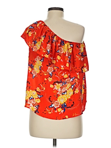 Lily White Kimono (view 2)