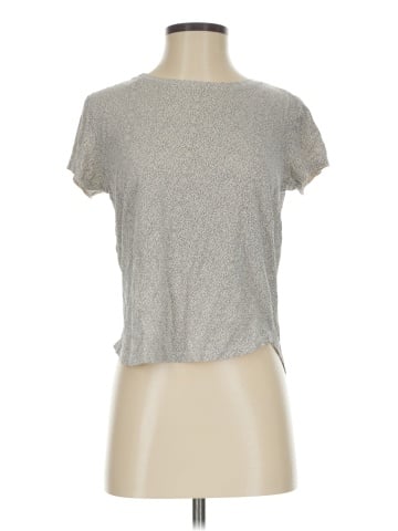 H&M Short Sleeve T-Shirt (view 1)