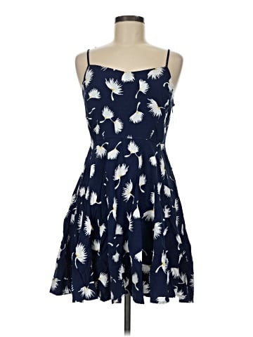 Old Navy Casual Dress (view 1)