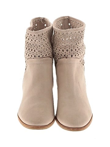 MICHAEL Michael Kors Ankle Boots (view 2)