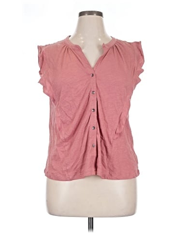 wonderly Sleeveless Button-Down Shirt (view 1)