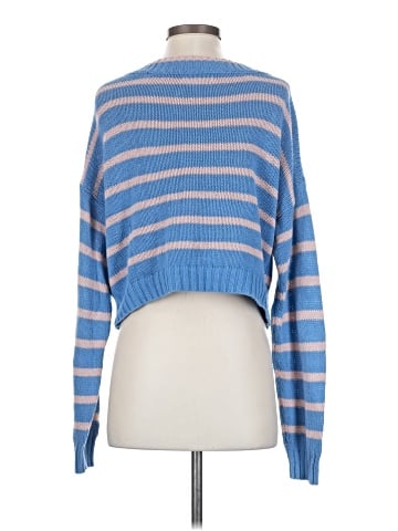 American Eagle Outfitters Pullover Sweater (view 2)