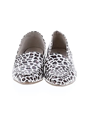 Suzanne Betro Flats (view 2)