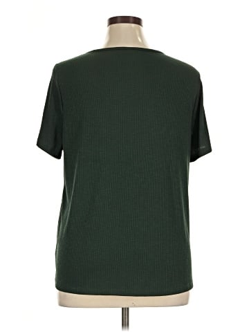 Old Navy Short Sleeve T-Shirt (view 2)