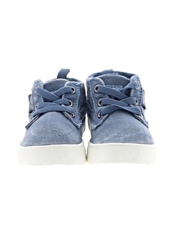 OshKosh B'gosh Booties (view 2)