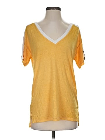 Victoria's Secret Pink Short Sleeve T-Shirt (view 1)