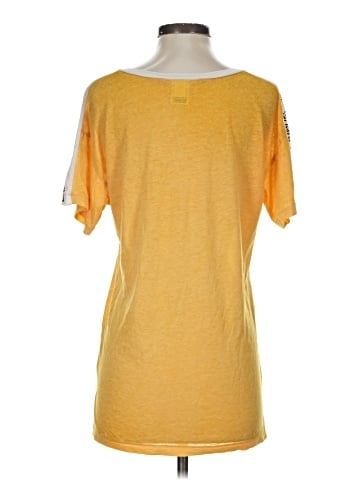 Victoria's Secret Pink Short Sleeve T-Shirt (view 2)