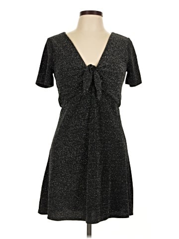 Urban Outfitters Casual Dress (view 1)