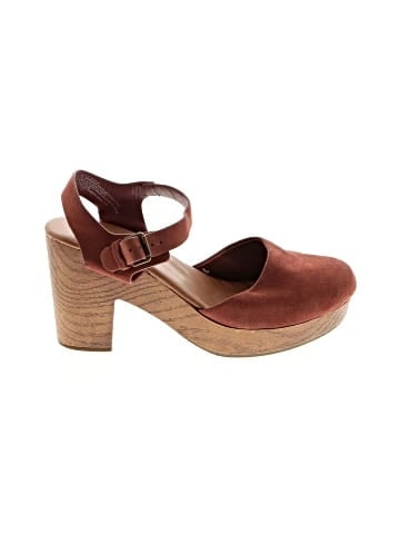 Universal Thread Wedges (view 1)