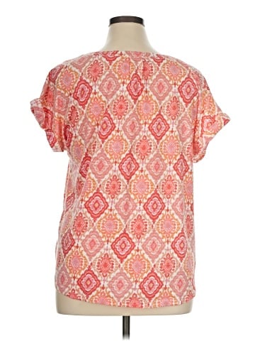 Love Scarlett Short Sleeve T-Shirt (view 2)