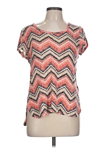 Bobbie Brooks Short Sleeve T-Shirt (view 1)