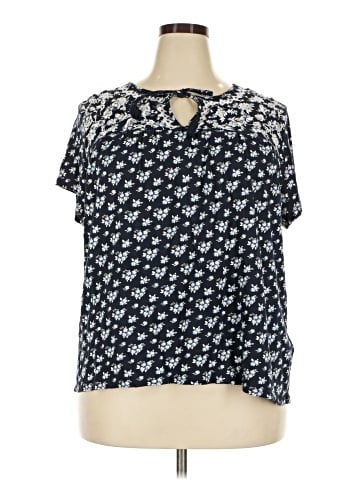 Style&Co Short Sleeve T-Shirt (view 1)
